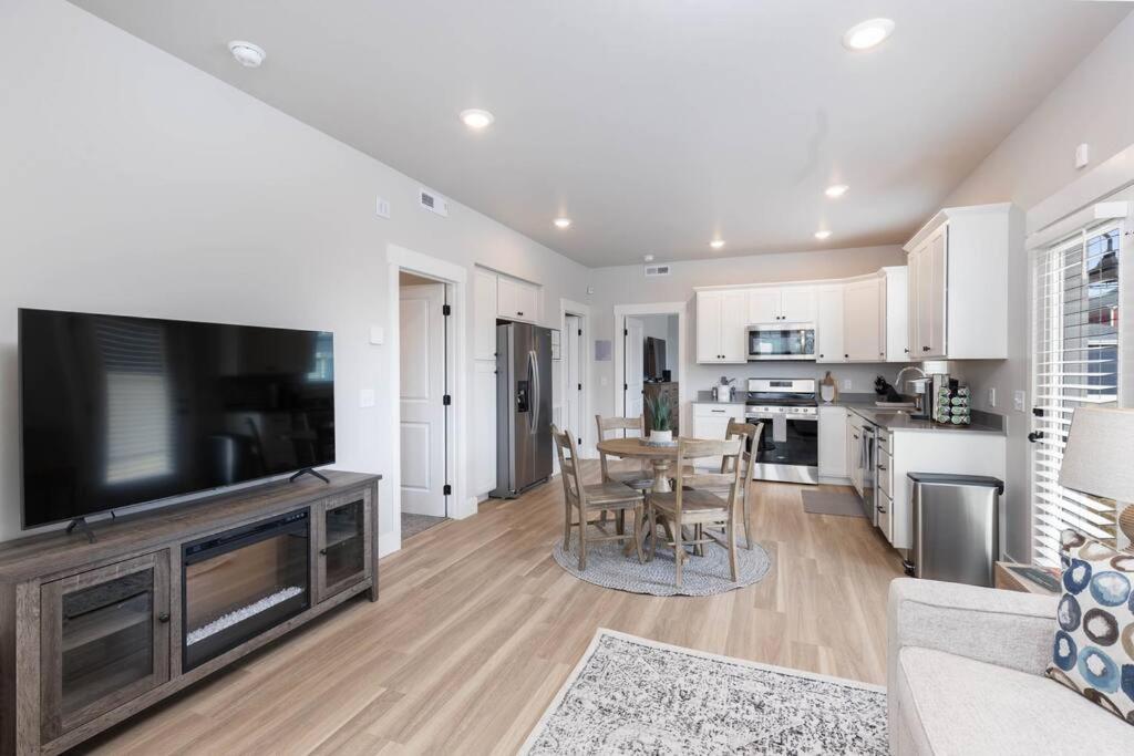 Charming 3-Bedroom In Vibrant New Neighborhood Billings Exteriör bild