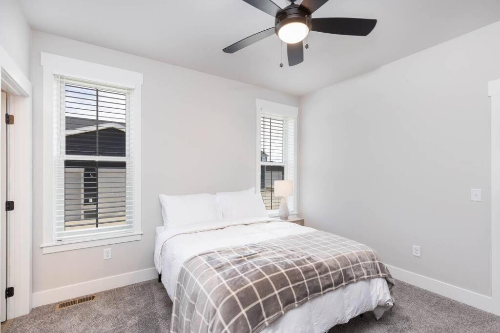Charming 3-Bedroom In Vibrant New Neighborhood Billings Exteriör bild